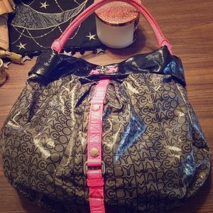 Authentic Marc Jacobs Shoulder Purse